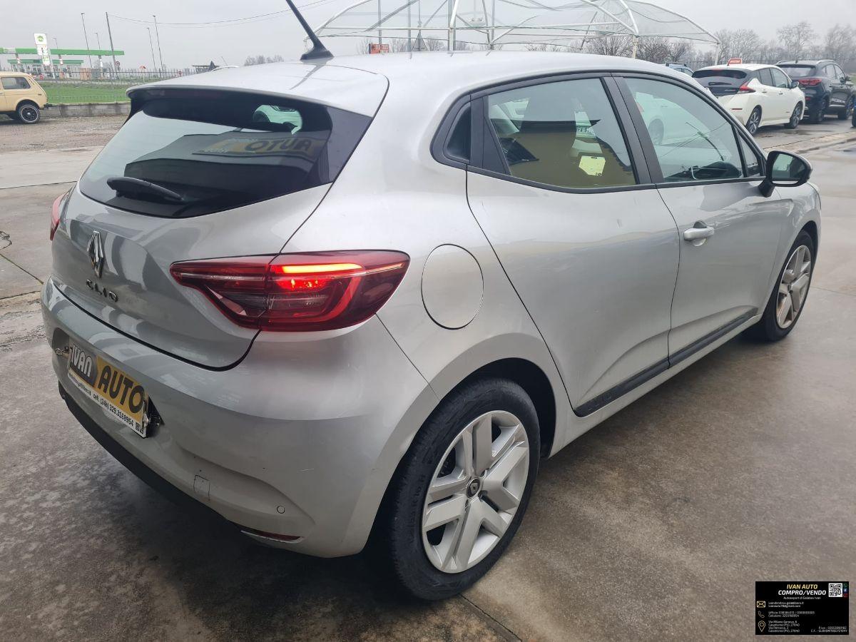 RENAULT Clio Benzina-Neopatentati-Anno 2022