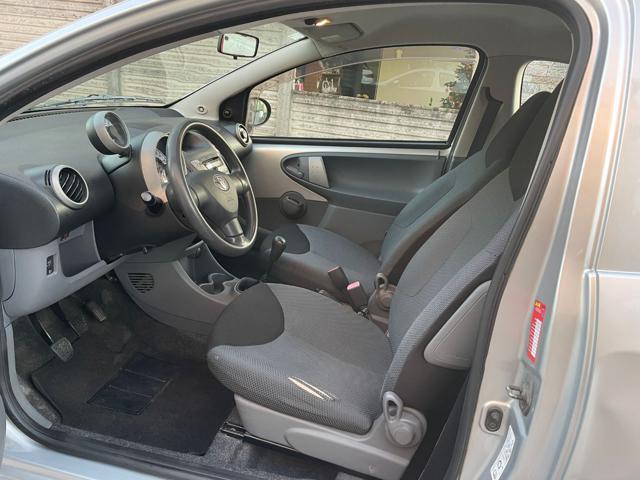 TOYOTA Aygo 1.0 12V VVT-i 3 porte Sol