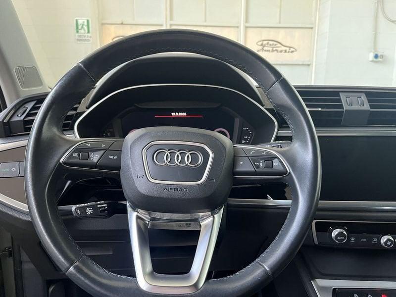Audi Q3 Q3 35 2.0 tdi S line edition s-tronic TUA da 299,00 al mese