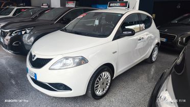 Lancia Ypsilon 1.2 69CV Gold SENSORI 2016