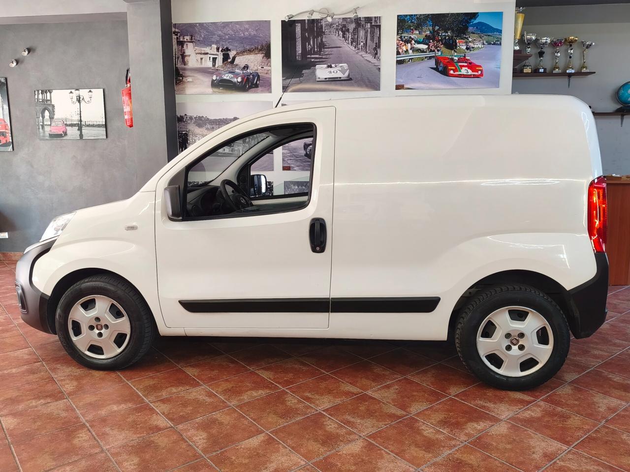 Fiat Fiorino 1.3 MJT 95CV Cargo SX