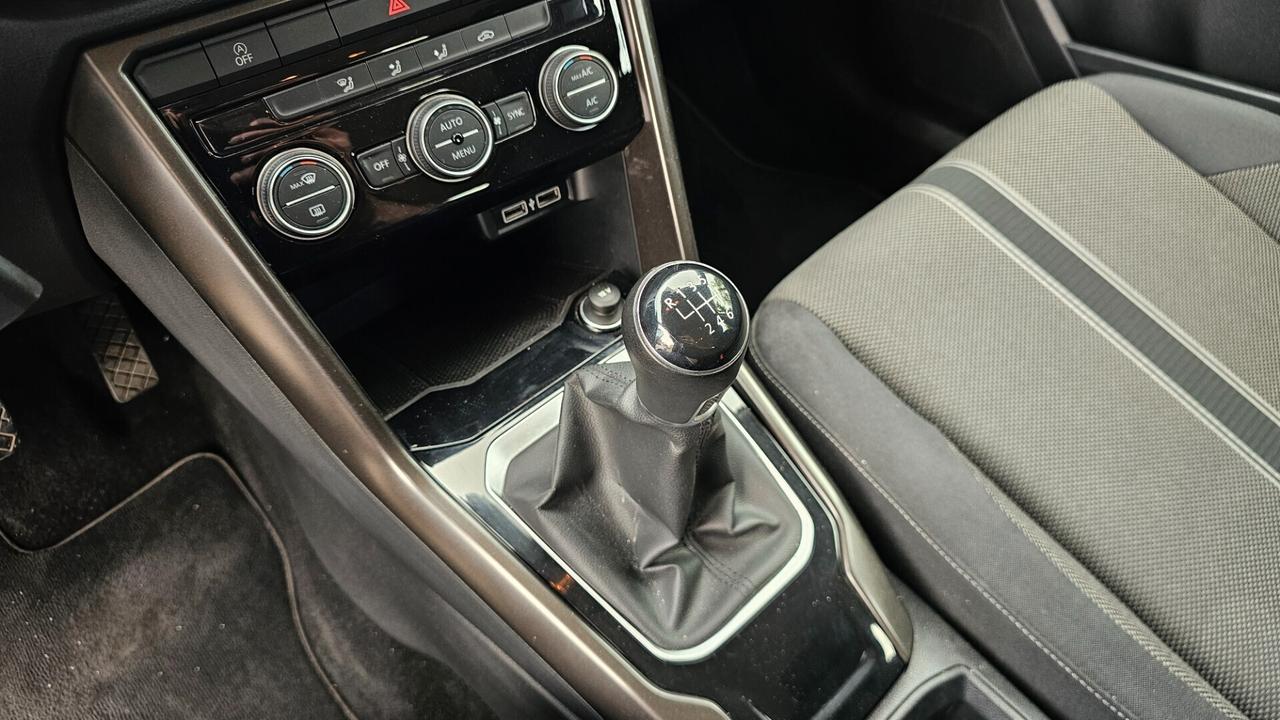 Volkswagen T-Roc 1.6 TDI SCR Business BlueMotion Technology
