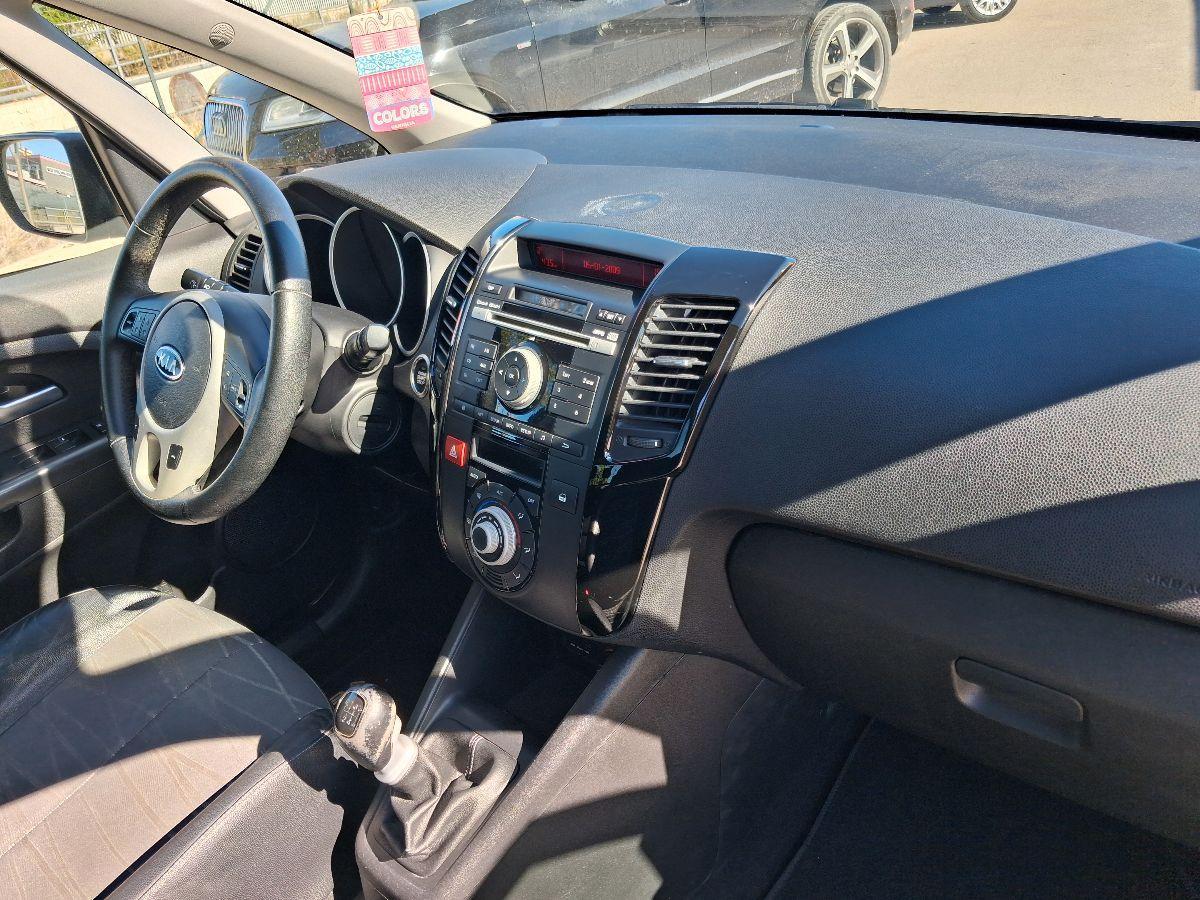 KIA - Venga - 1.6 CRDi VGT TX
