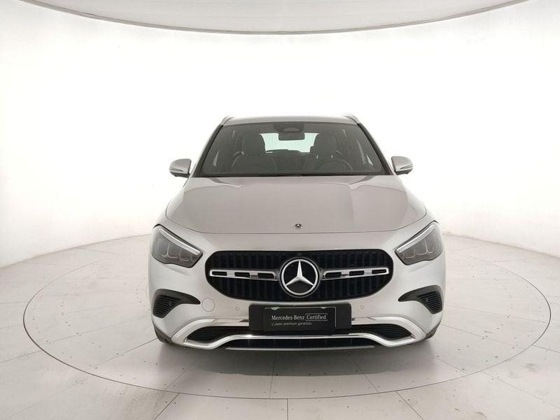 Mercedes-Benz GLA 180 d Progressive Advanced auto