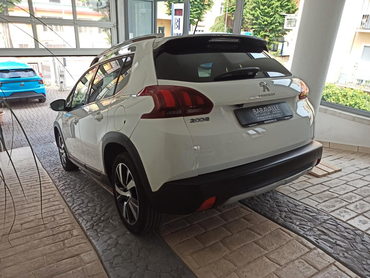 Peugeot 2008 BlueHDi 120 S&S Allure 2018