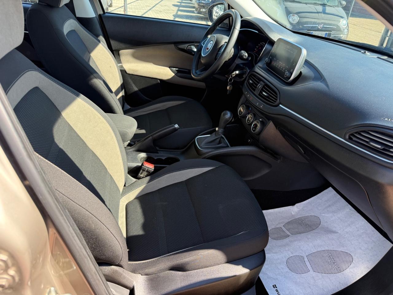 Fiat Tipo 1.6 Mjt S&S DCT SW Lounge