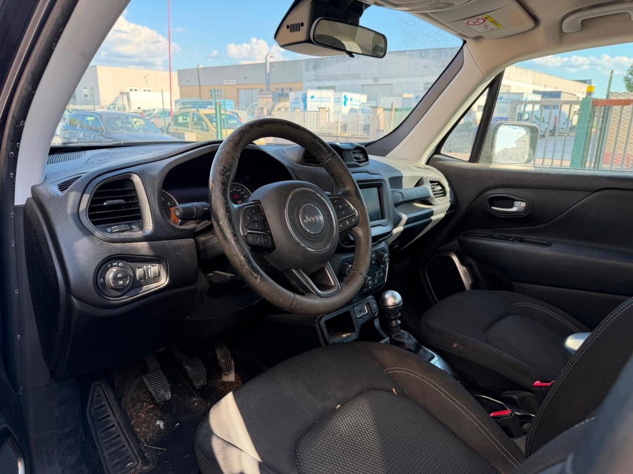 PACCHETTO : JEEP RENEGADE + GRAND C4 SPACE