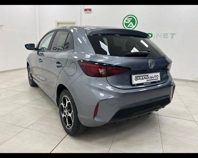 MG MG3 HYBRID + LUX