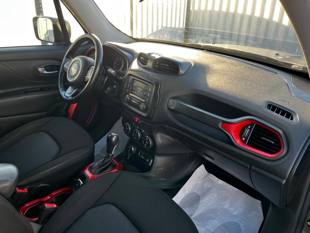 Jeep Renegade 2.0 Mjt 170CV 4WD Active Drive Low Trailhawk