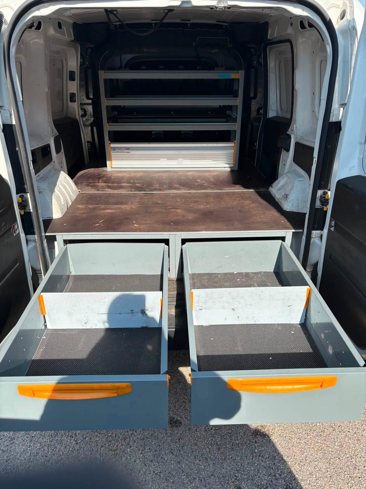 Fiat Doblò 1.3 MJT 95cv attrezzato uniprò