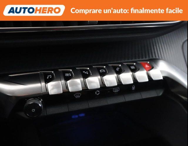 PEUGEOT 3008 BlueHDi 130 S&S Active