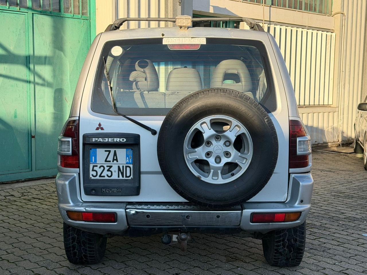Mitsubishi Pajero 2.5 TDI 3p. GLX Autocarro
