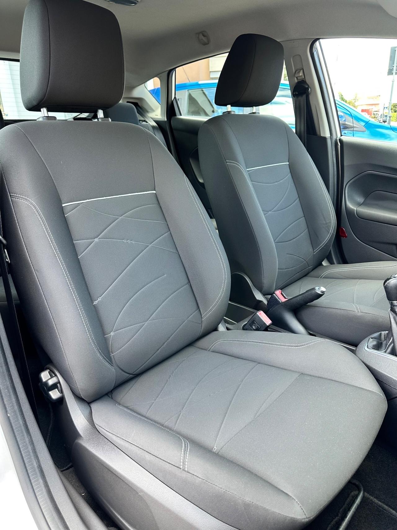 Ford Fiesta 1.0Bz 80CV 5P Titanium - Neopatentati