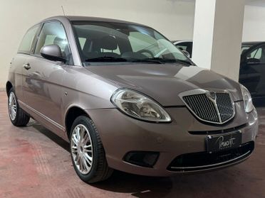 Lancia Ypsilon 1.2 69 CV Unyca NEOPATENTATI