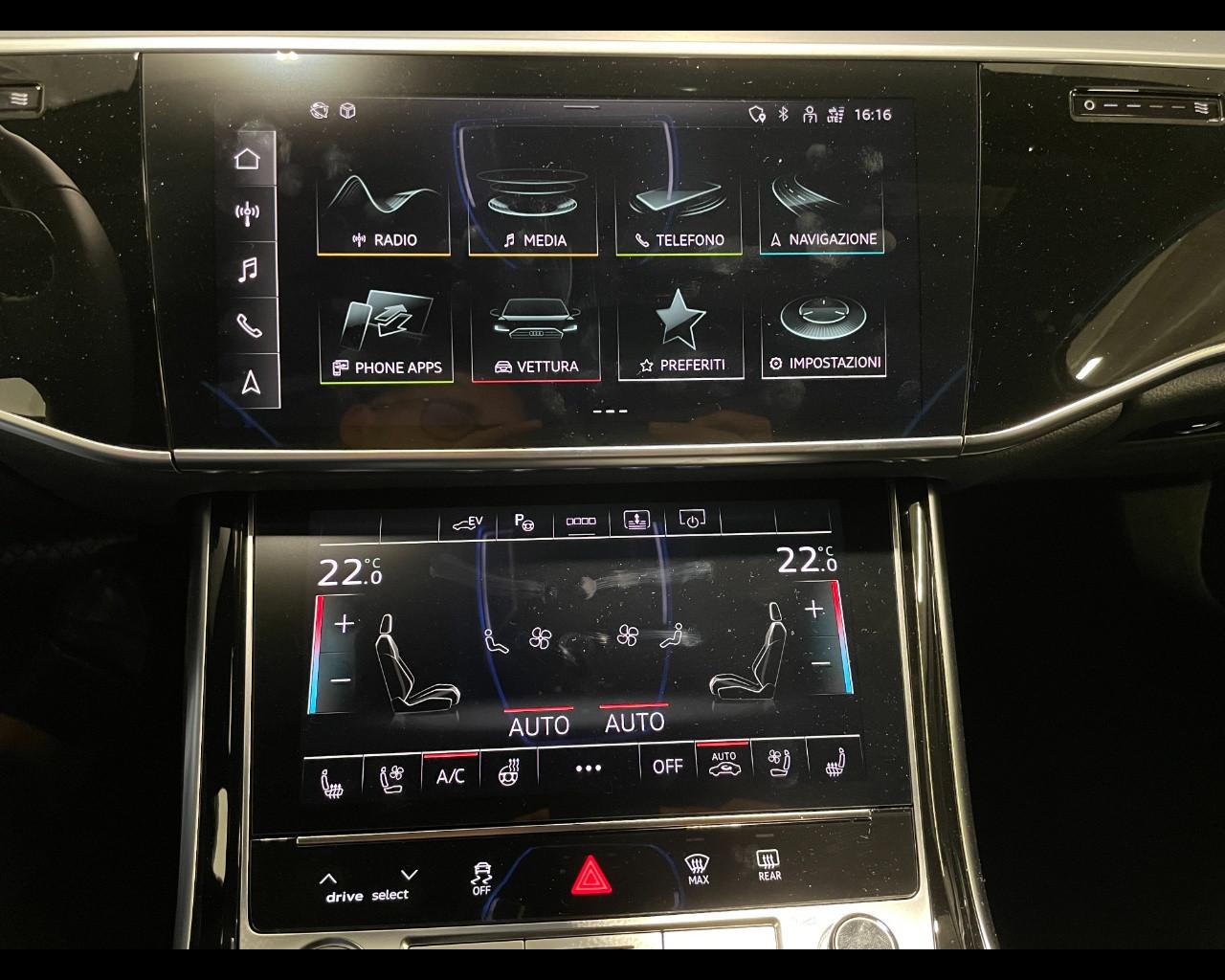 AUDI A8 60 TFSIe QUATTRO TIPTRONIC