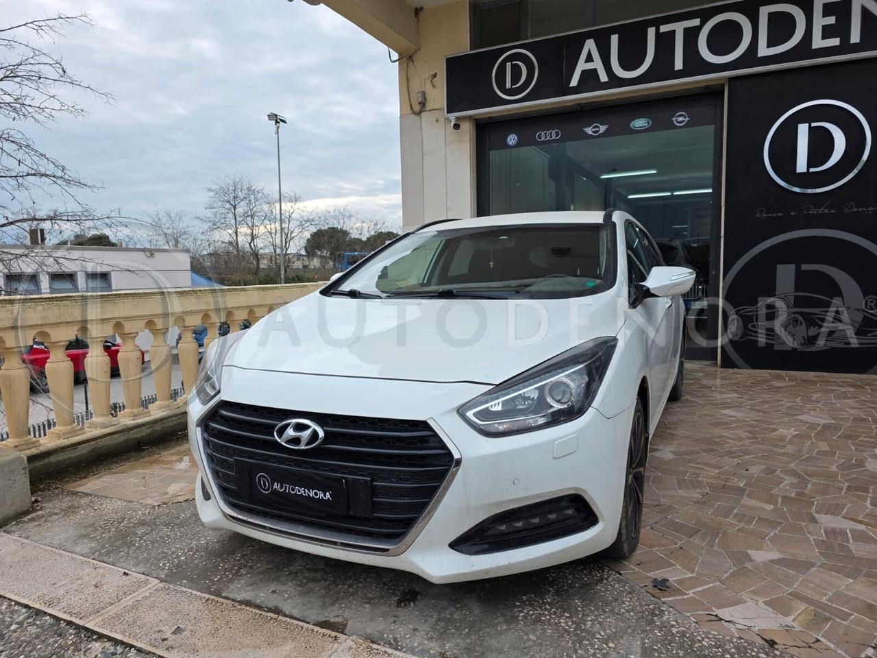 Hyundai i40 Wagon 1.7 CRDi 141 CV 7DCT Business#LED#NAVI#CAM