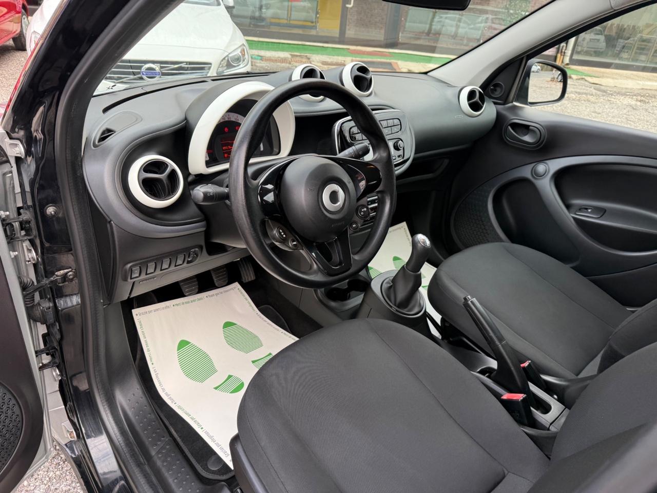 Smart ForFour 70 1.0 Ok Neopatentati