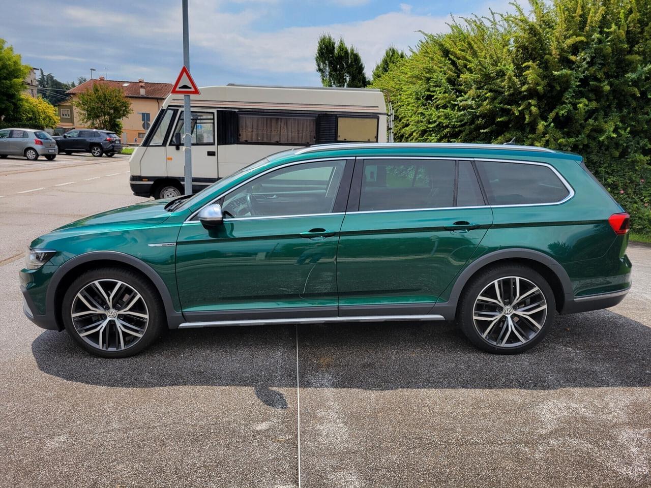 Volkswagen Passat Alltrack 2.0 TDI 190 CV 4MOTION DSG Gancio di traino