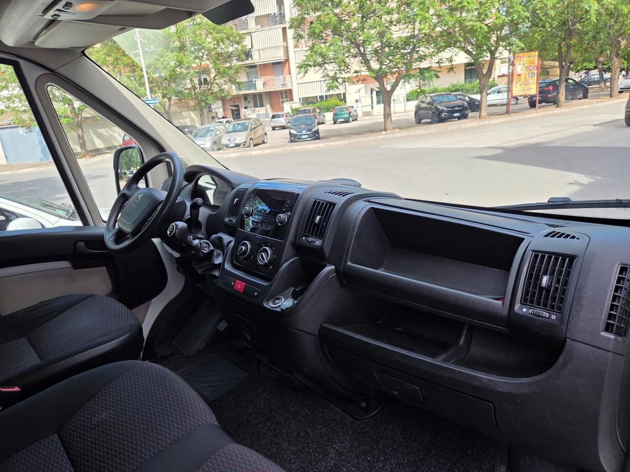 PEUGEOT BOXER 3/2019 2.0 130cv PASSO MEDIO