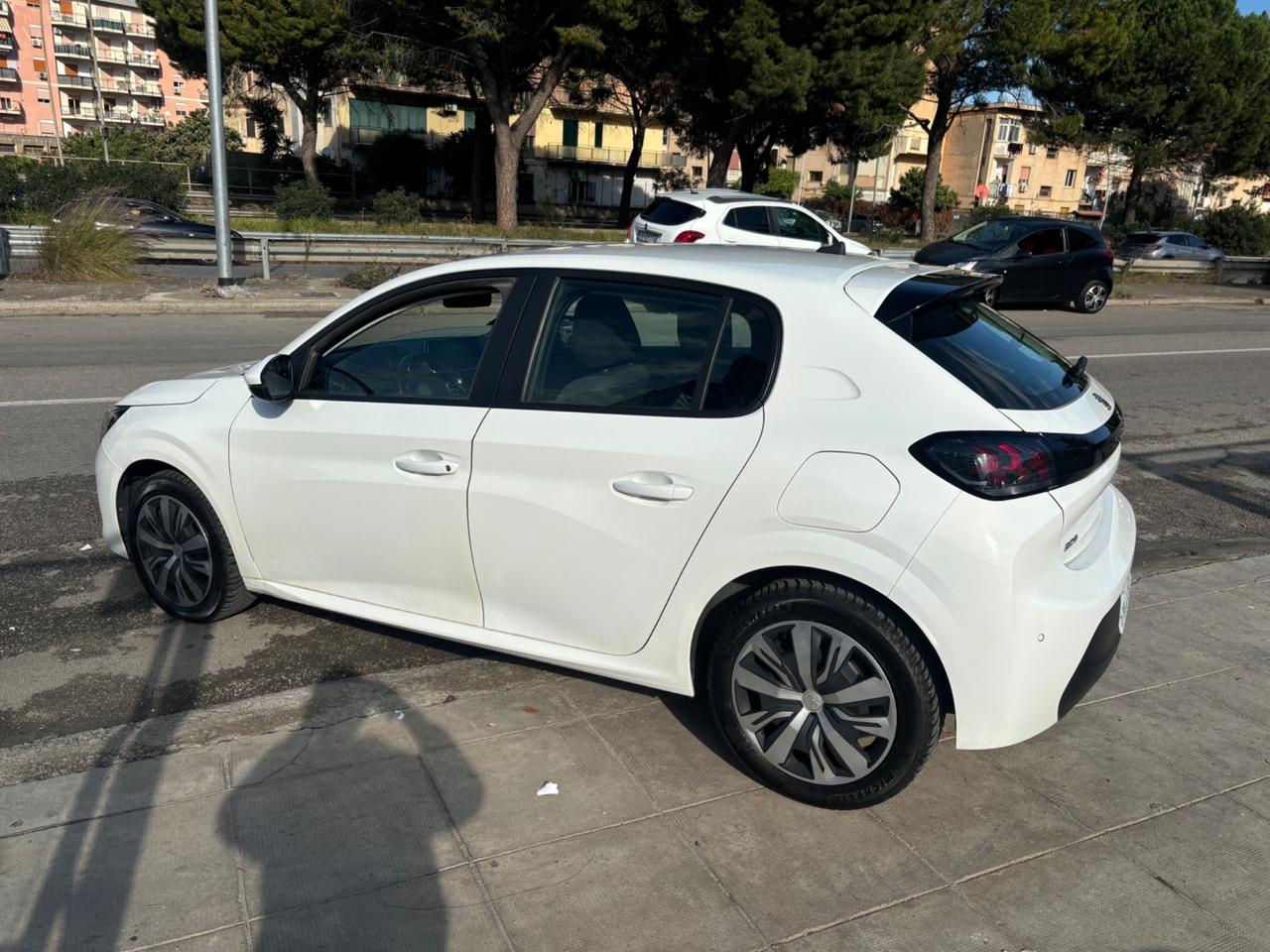 Peugeot 208 BlueHDi 100 Stop&Start 5 porte Active