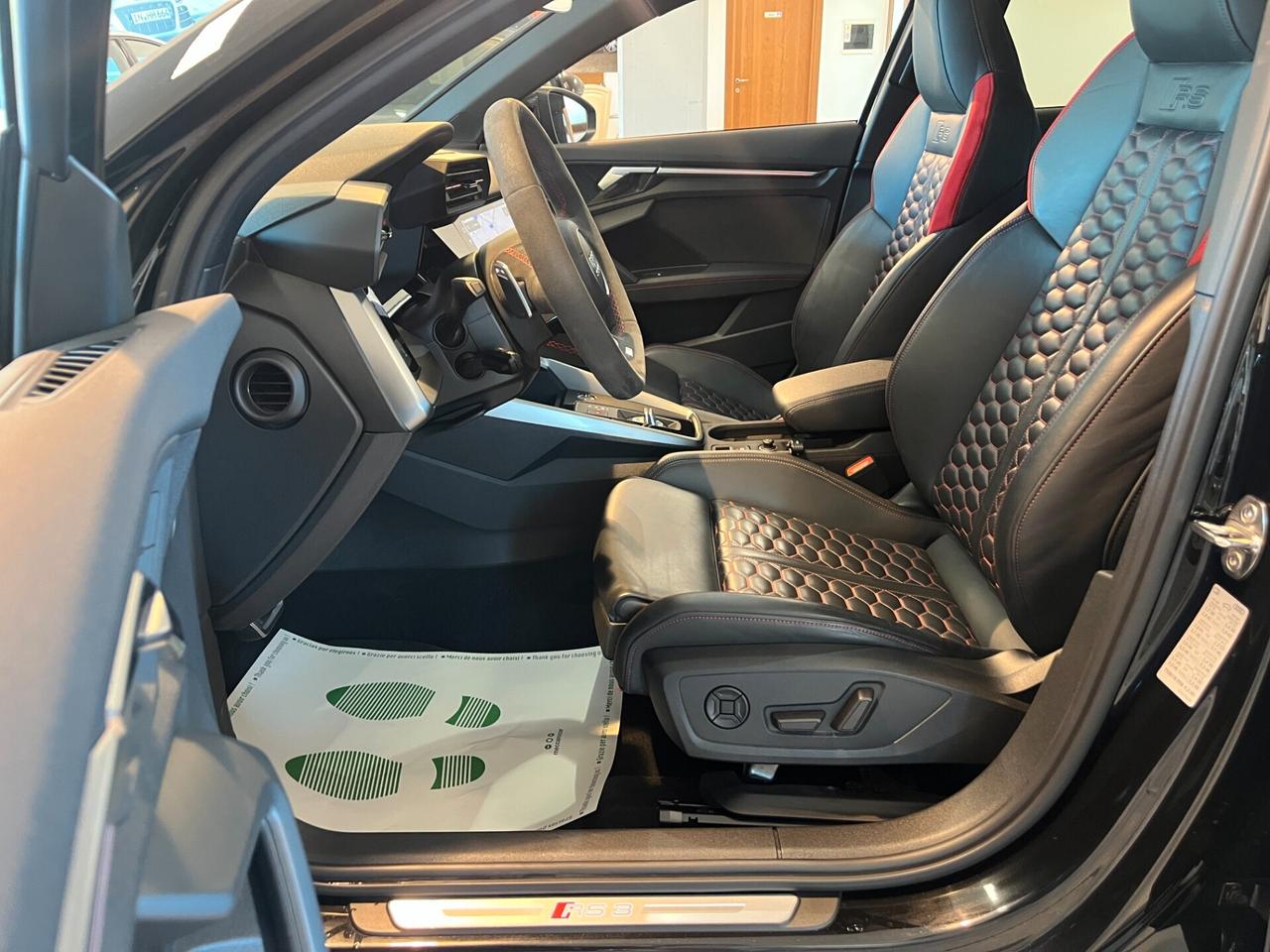 Audi A3 RS 3 Sedan TFSI quattro S tronic