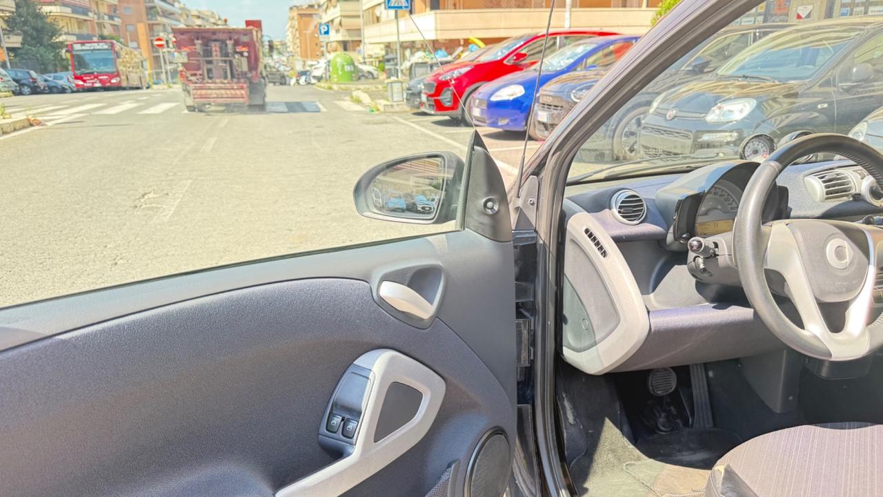 Smart ForTwo 1000 52 kW coupé pulse LED PDC BLUETOOTH PANORAMA CERCHI 15 NAVI