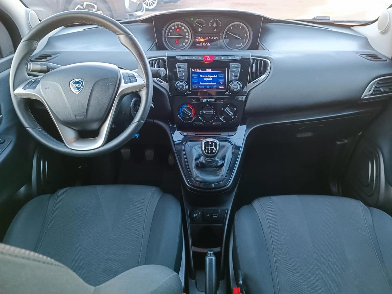 Lancia Ypsilon 1.2 69 CV 5 porte GPL Ecochic Gold