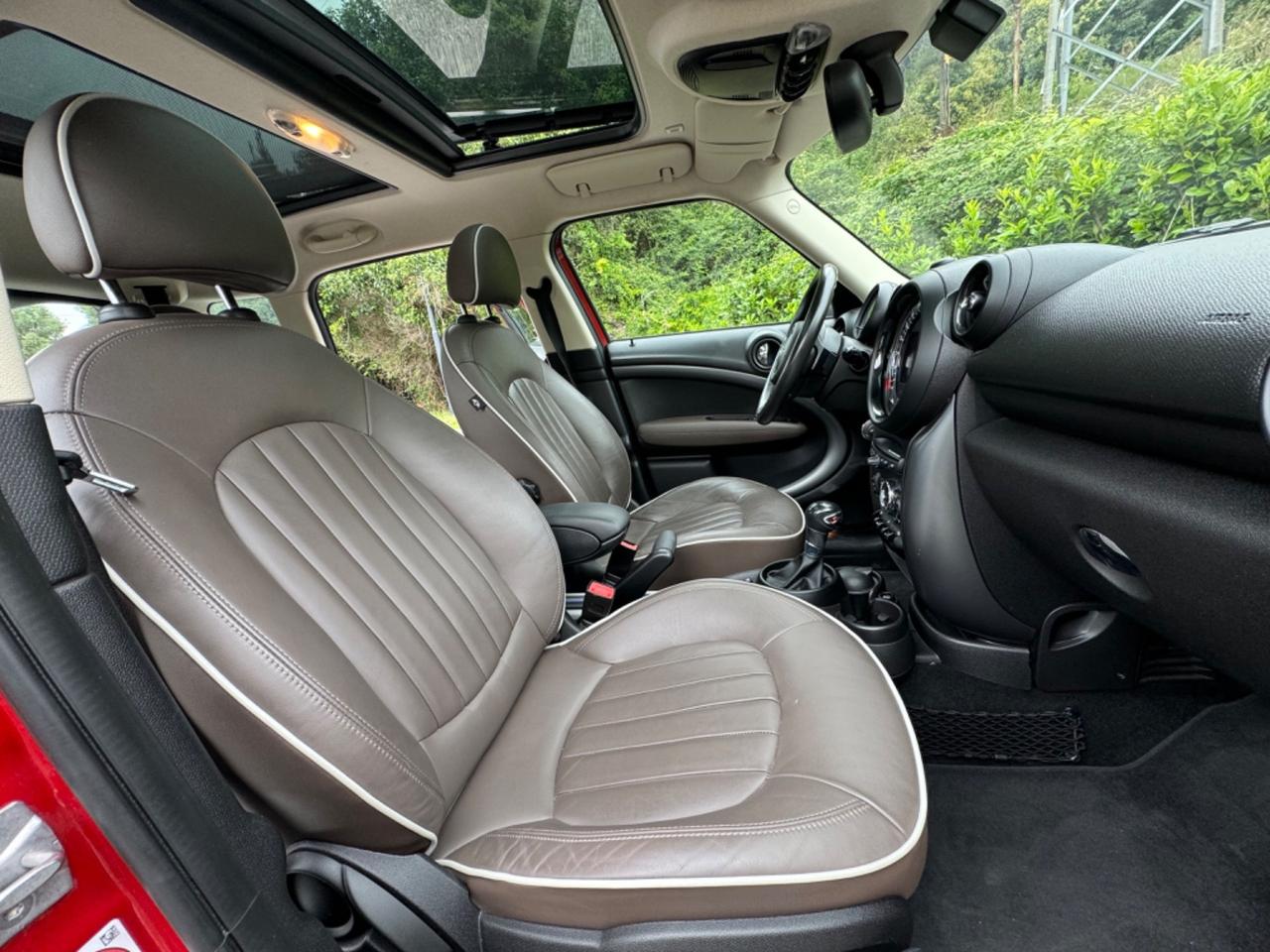 Mini Countryman 2.0 Cooper SD ALL4 - Book Service
