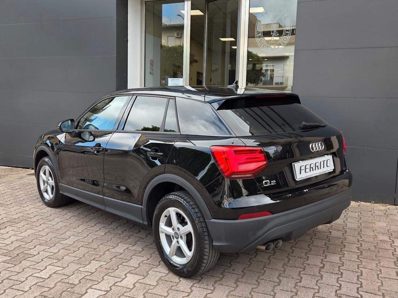 Audi Q2 35 TDI S tronic Business