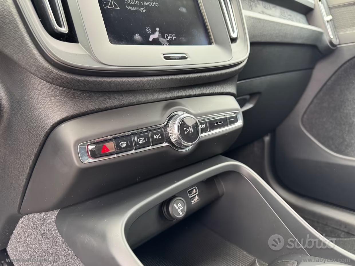 VOLVO XC40 D3 Geartronic Inscription