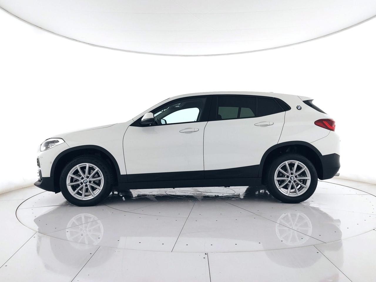 BMW X2 sdrive18d Business X auto CAMERA+BLUETOOTH+LED