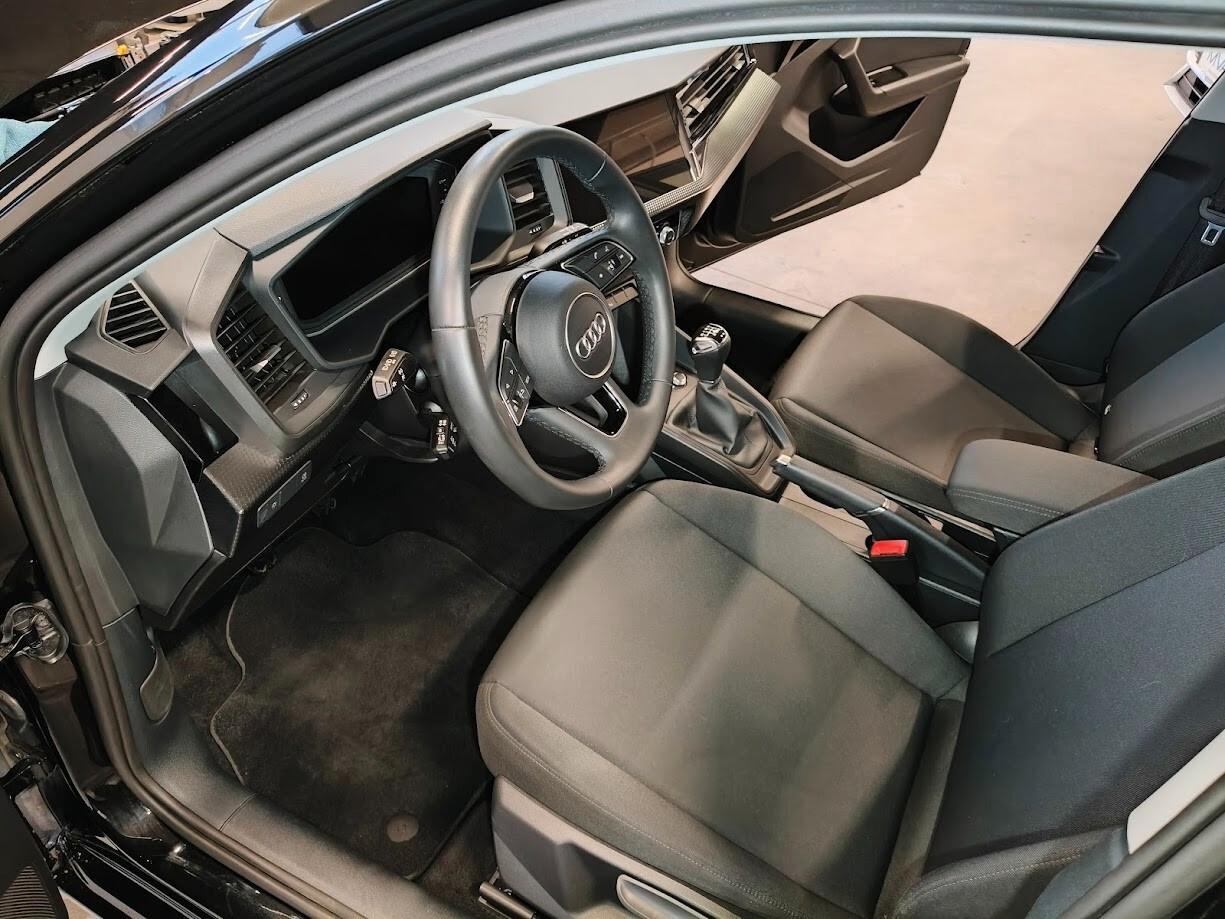 Audi A1 SPB 30 TFSI Identity Black UNICO PROPRIETARIO