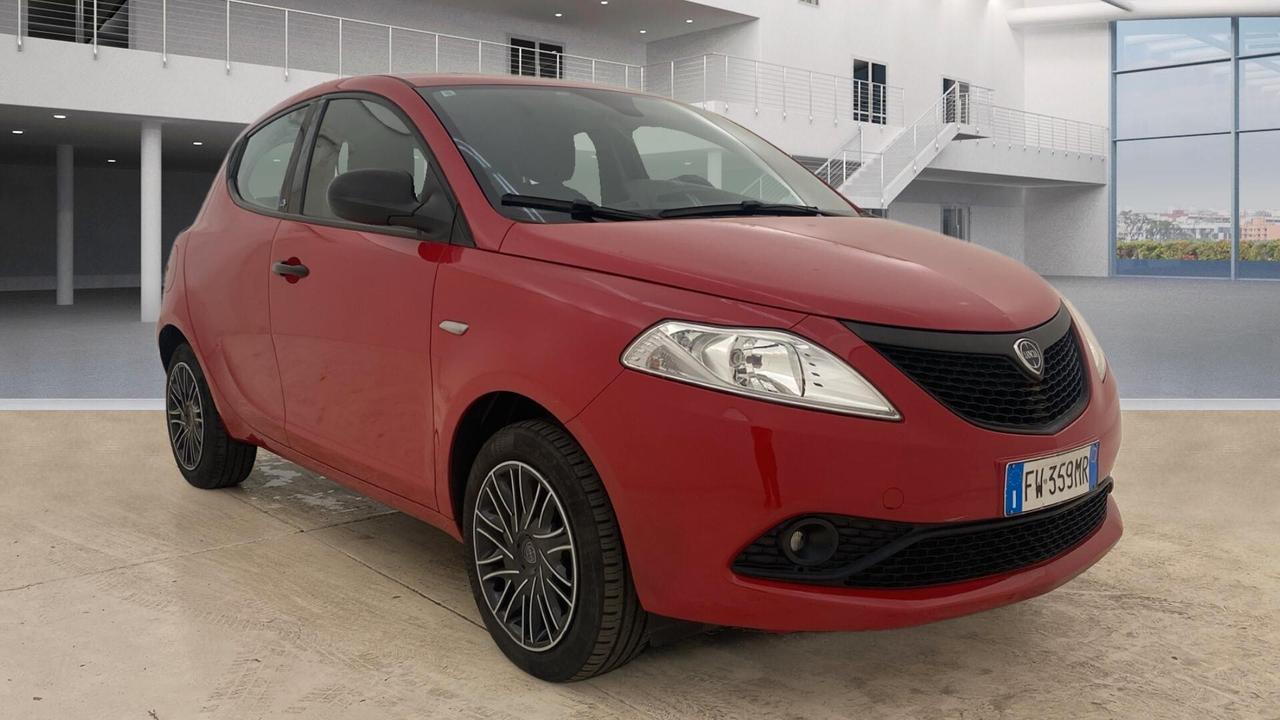 Lancia Ypsilon 1.2 69 CV 5 porte Gold KM 29500