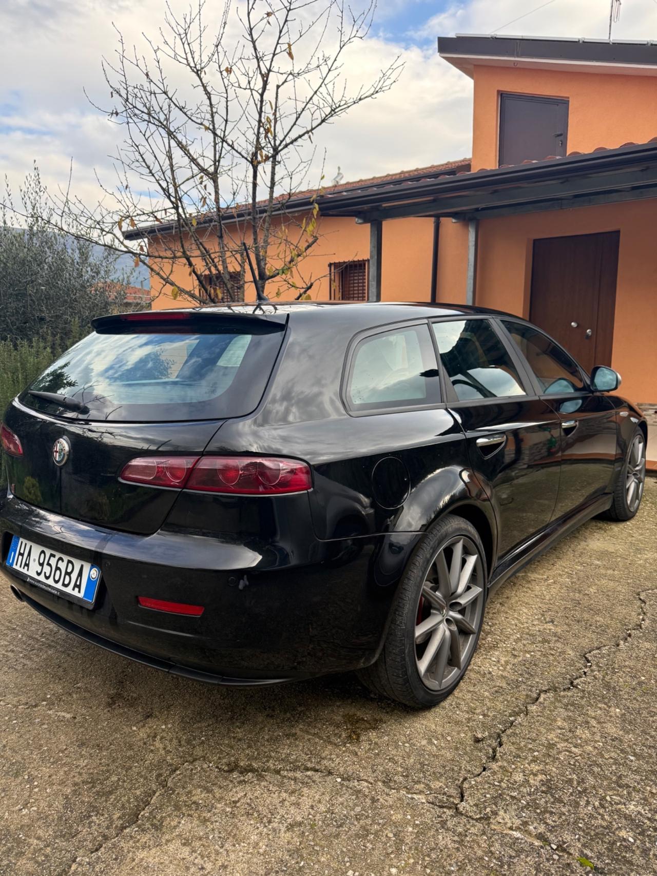 Alfa Romeo 159 2.0 JTDm Turismo internazionale