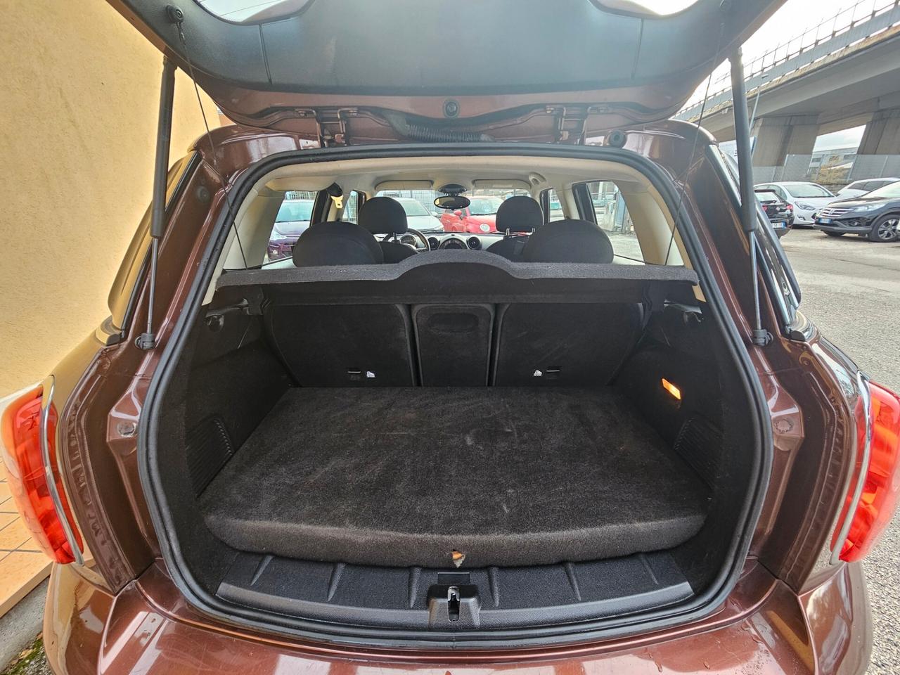 Mini Cooper Countryman 1.6 One GPL