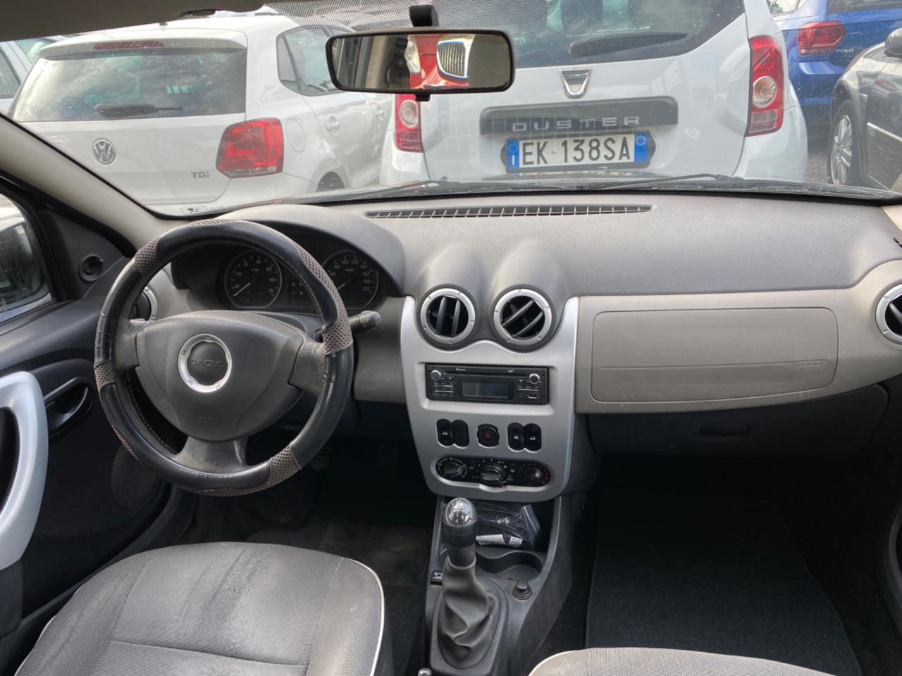 Dacia Sandero 1.2 16V GPL 75CV Embleme