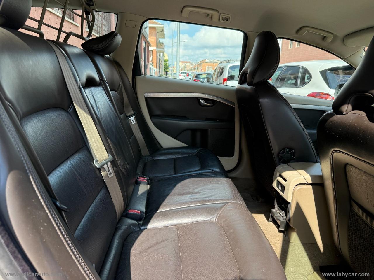 VOLVO XC70 D5 AWD aut.