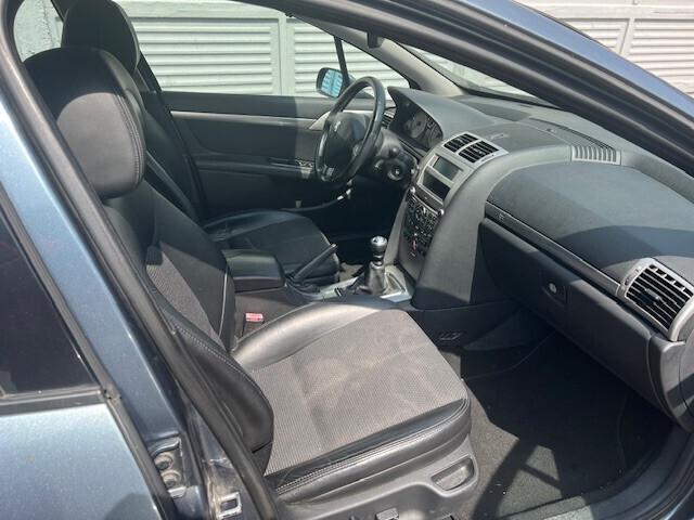 Peugeot 407 2.0 HDi SW Ciel Féline