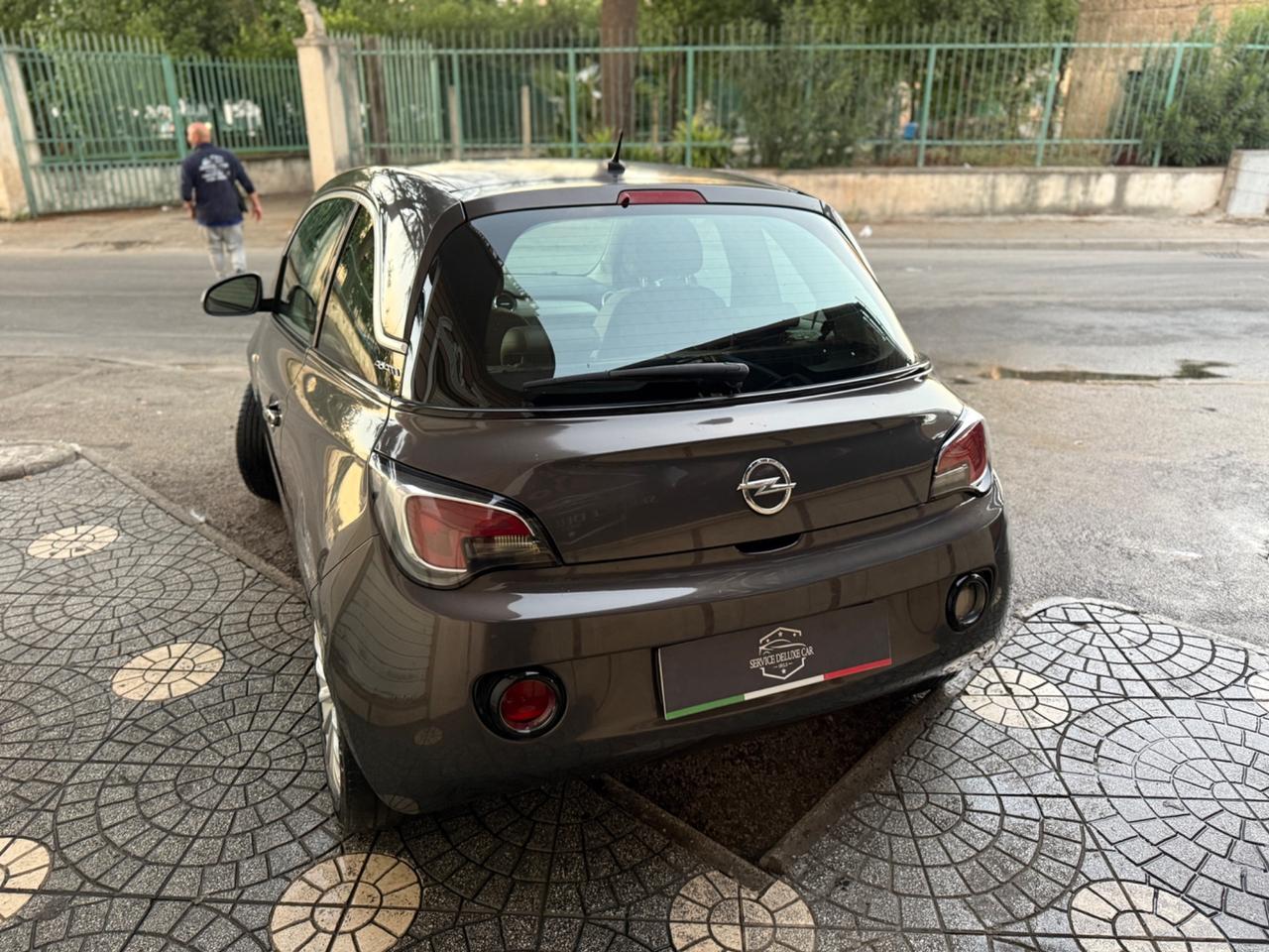 Opel Adam 1.2 70 CV Jam