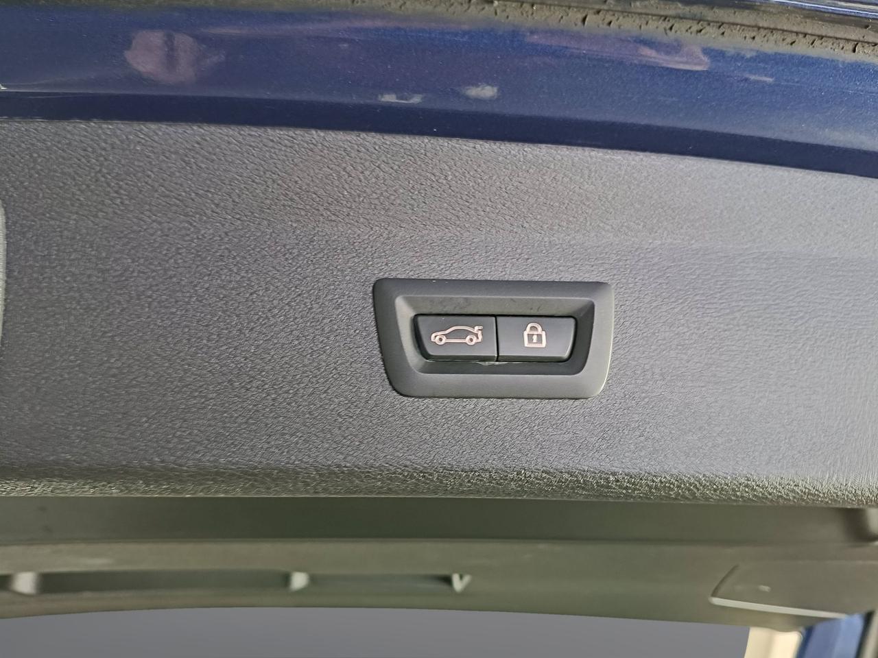 BMW X1 F48 2019 - X1 sdrive18d xLine Plus auto