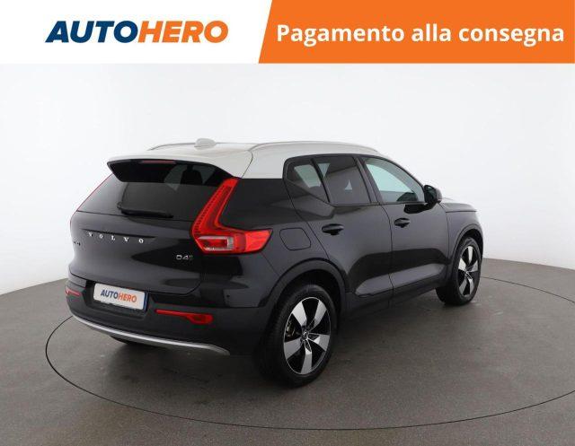 VOLVO XC40 D4 AWD Geartronic Momentum