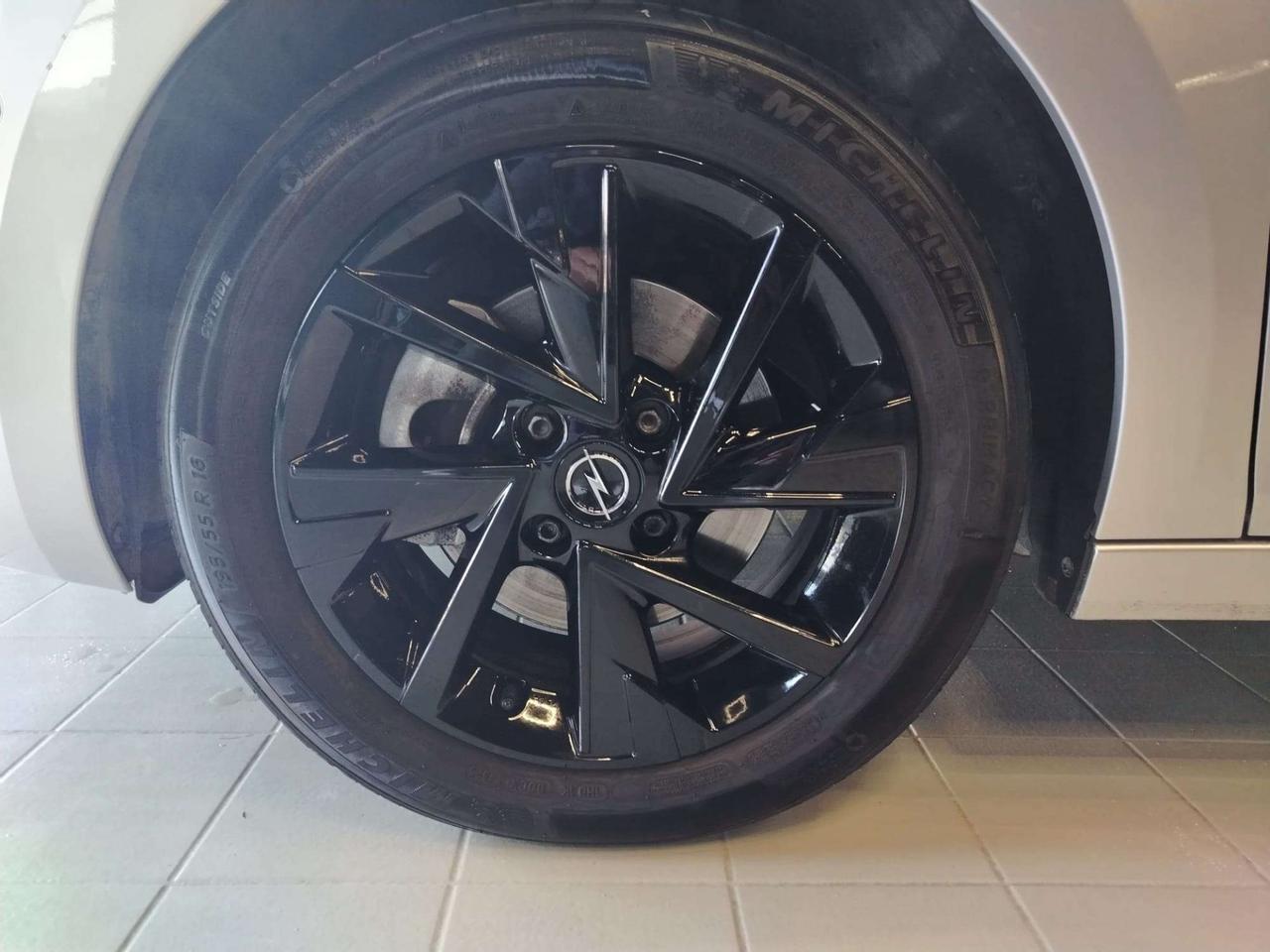 Opel Corsa Corsa 1.2 GS line