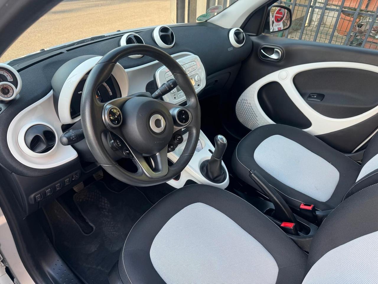 Smart ForFour 70 1.0 Passion