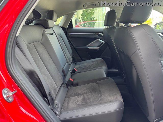 AUDI Q3 SPB 35 TDI S tronic S line edition