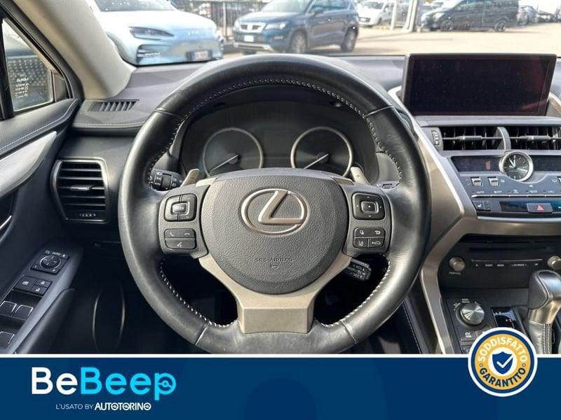 Lexus NX 300H 2.5 LUXURY 4WD CVT