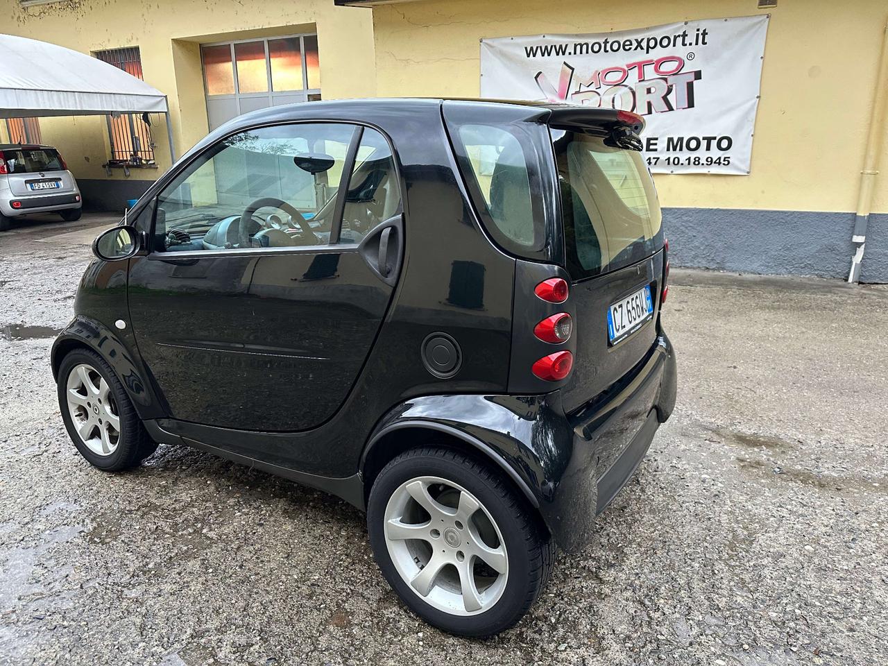 Smart ForTwo 700 coupé grandstyle (45 kW)