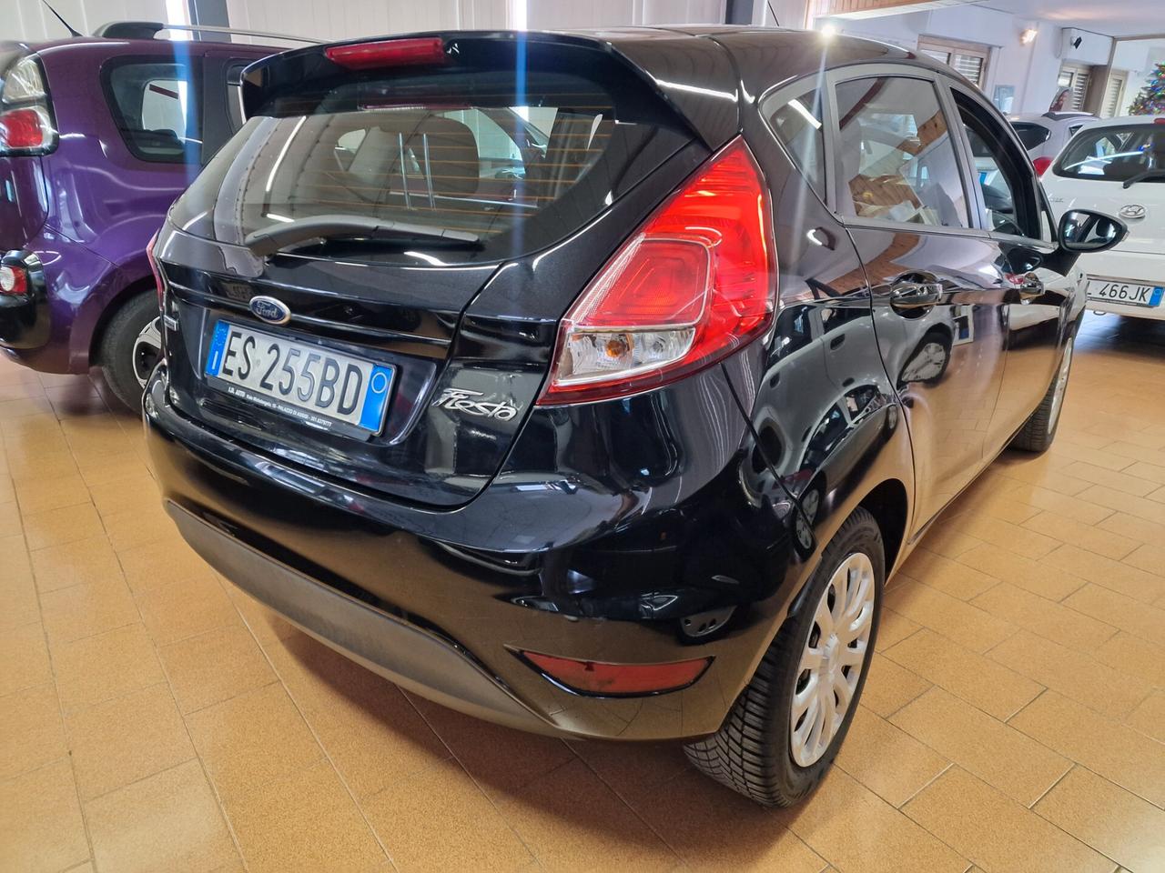 Ford Fiesta 1.5 TDCi 75CV 5 porte Titanium
