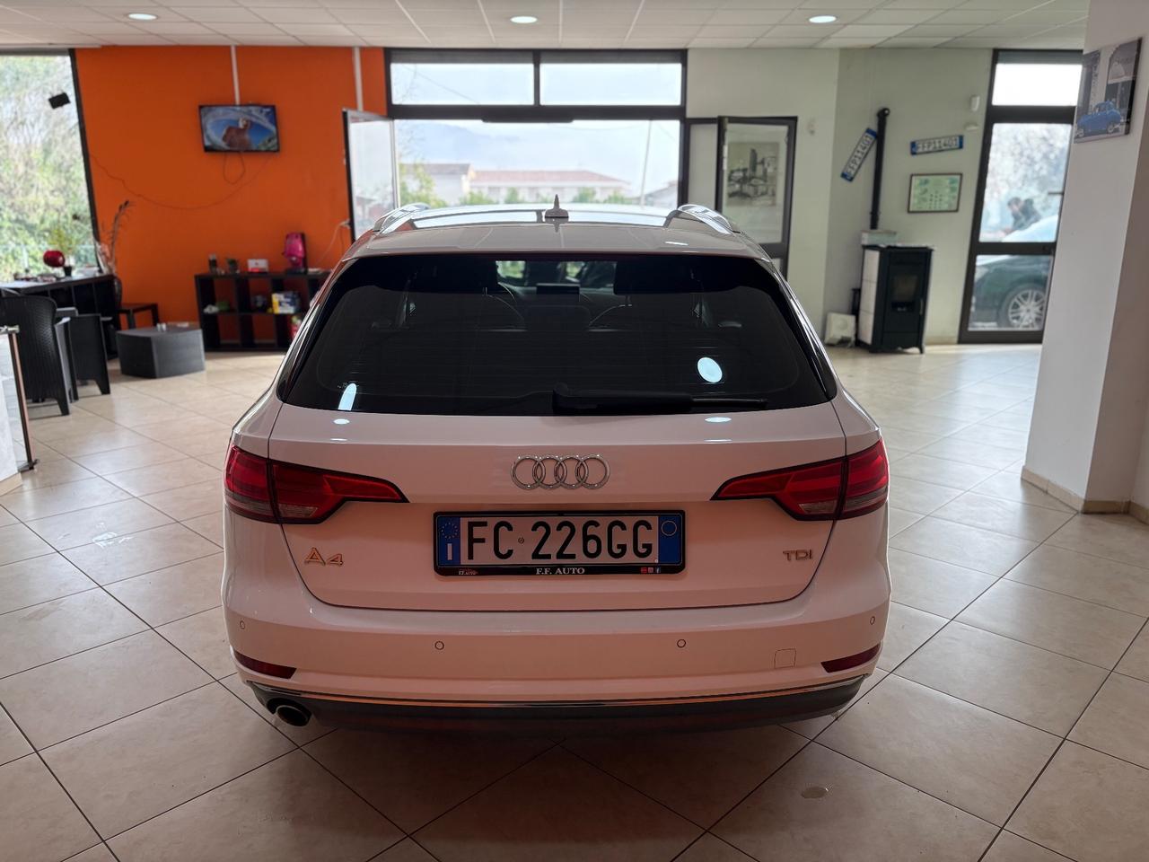 Audi A4 2.0 TDI 150 CV ultra Sport virtual navi xeno permute finanziamenti