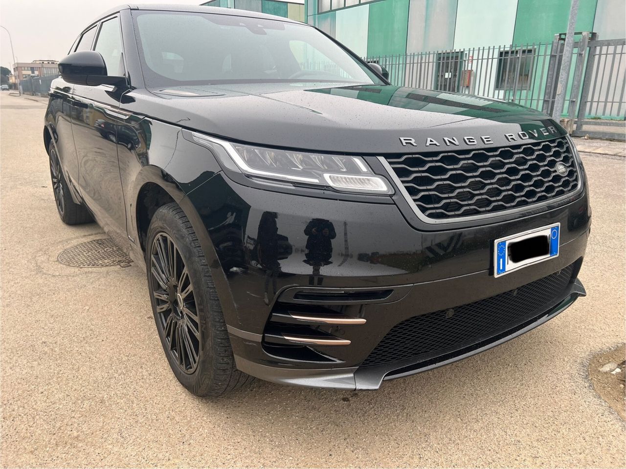 Land Rover Range Rover Velar 2018 photo 2