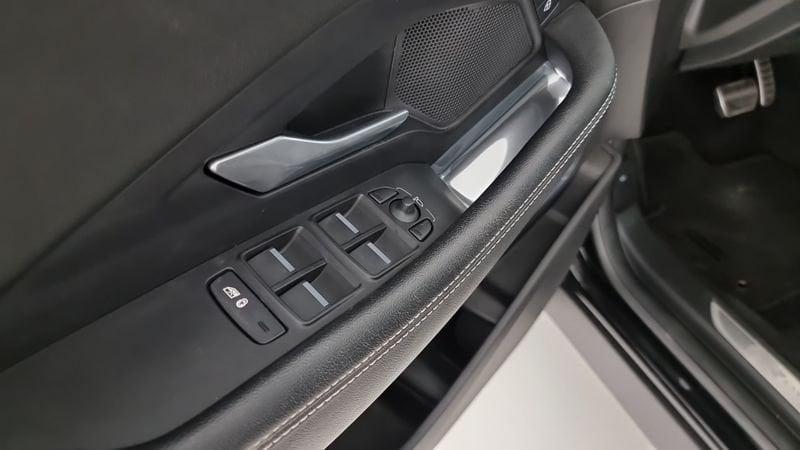 Jaguar E-Pace E-Pace 2.0D I4 163 CV AWD Auto R-Dynamic SE